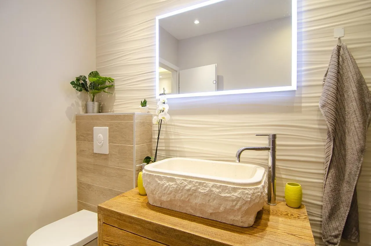 Amazing Luxury Apartment In 스플리트