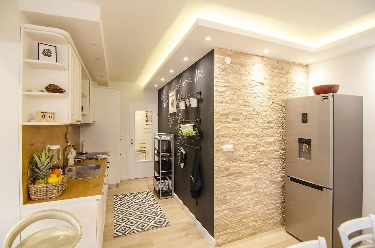 Amazing Luxury Apartment In 스플리트